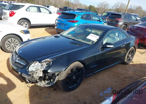 2003 Mercedes-Benz Sl 500 z USA, uszkodzony, nr VIN WDBSK75F43F045192